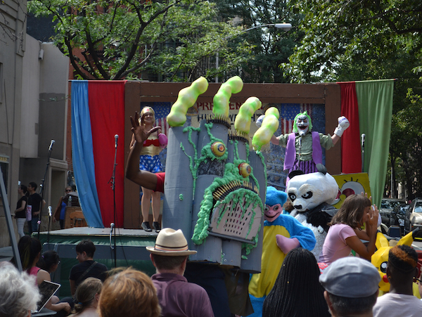 Street Theater tour boroughs into our consciousness 3 Puppetry and masks are part and parcel of TNC’s summertime Street Theater productions. Photo by Julia Slaff.