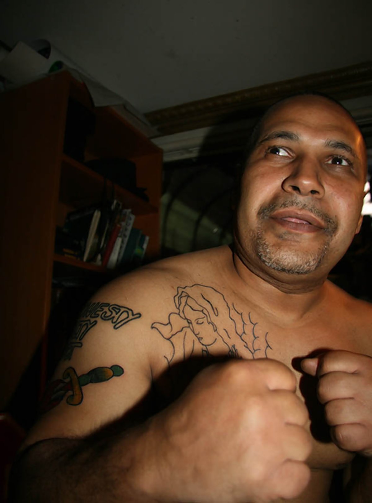 LA II tagged with robbery, menacing with a knife 1 la-ii-2016-08-04-v,VIL,PRINT_WEB,WEB