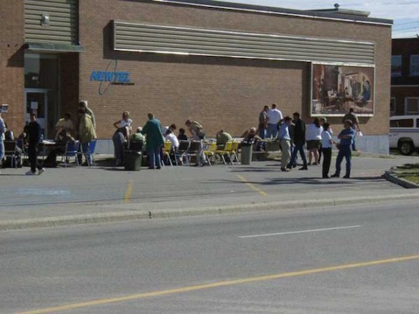 Hells Kitchen Kids’ Gestures of Gratitude Bound for Canadian Town 6 The local telephone company, NewTel Communications, set up phone lines in their parking lot for passengers. Photo courtesy Town of Gander.