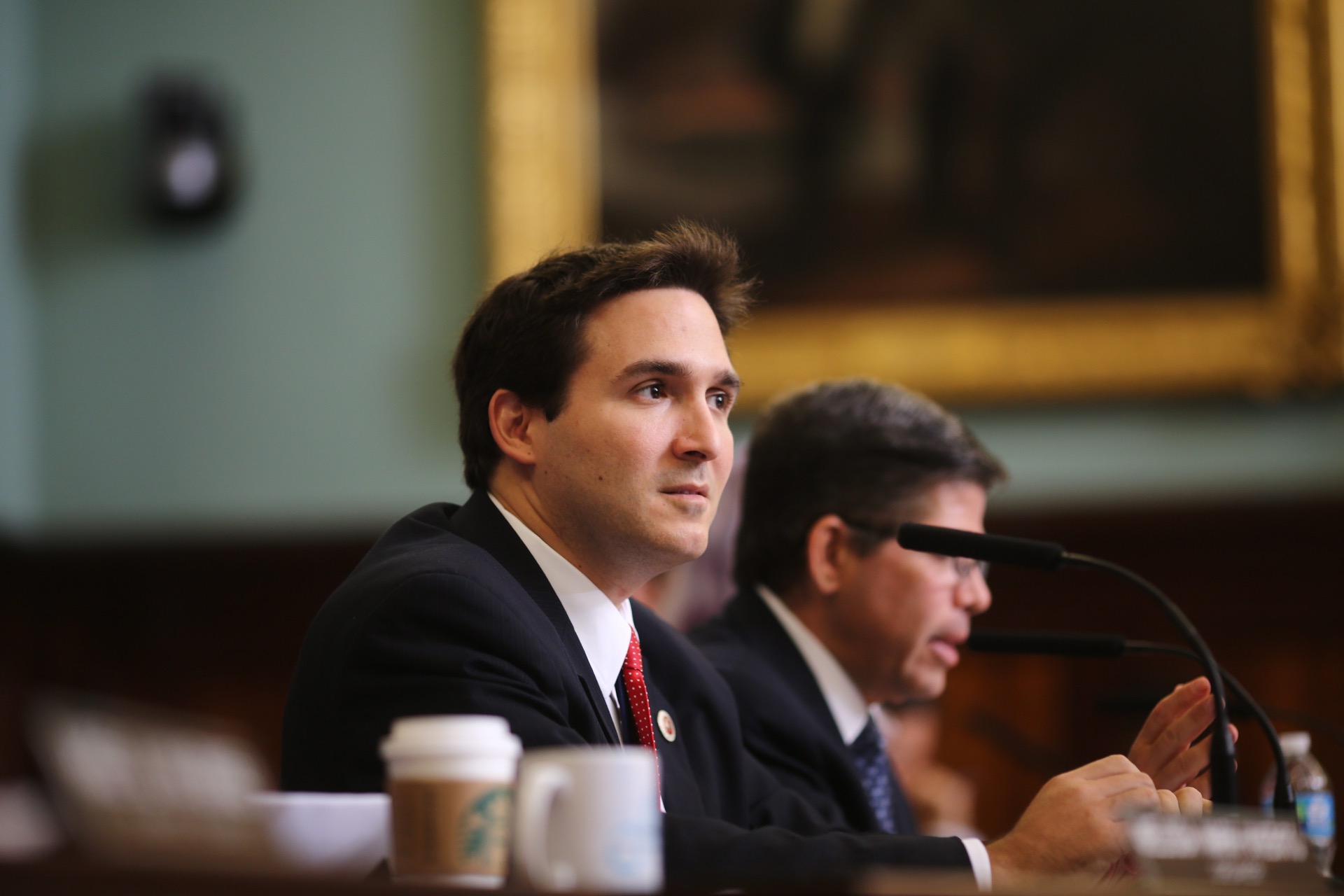 Committee co-chairperson Ben Kallos kept up the line of tough questioning throughout the six-hour hearing. Photo by William Alatriste / NYC Council