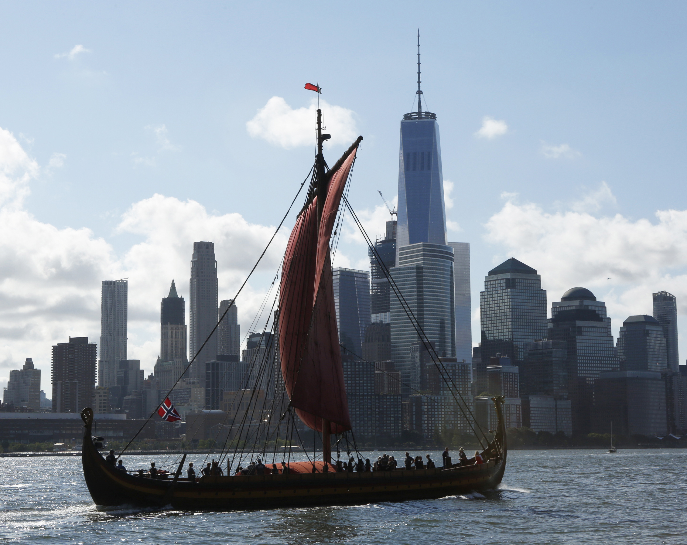 Norse Cove: Viking ship lands at BPC's North Cove Marina 1 Getty / Thos Robinson It may be the world’s largest Viking ship, but the 79-foot mast of the Draken Harald Harfagre still can’t compare to the mast atop One World Trade Center.