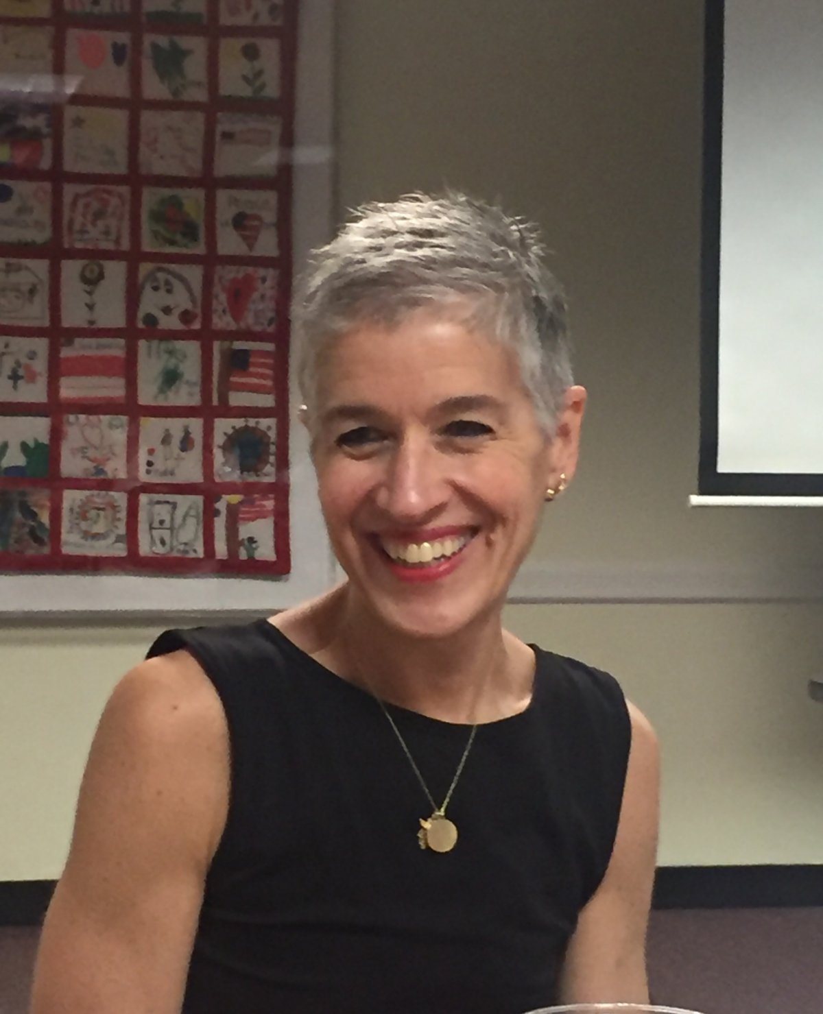 Teachers, teams, tweens: Buzz builds for 75 Morton 2 Jacqui Getz, the principal for the new 75 Morton school (M.S. 297), brings 30 years of experience in education. By Sara Hendrickson