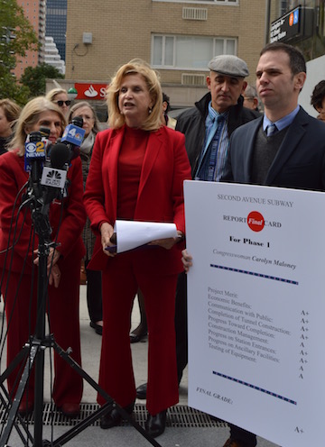 East Side Congressmember Carolyn Maloney gives the Second Avenue Subway project an A+ overall, voicing confidence the line is on track for opening by year-end. | JACKSON CHEN