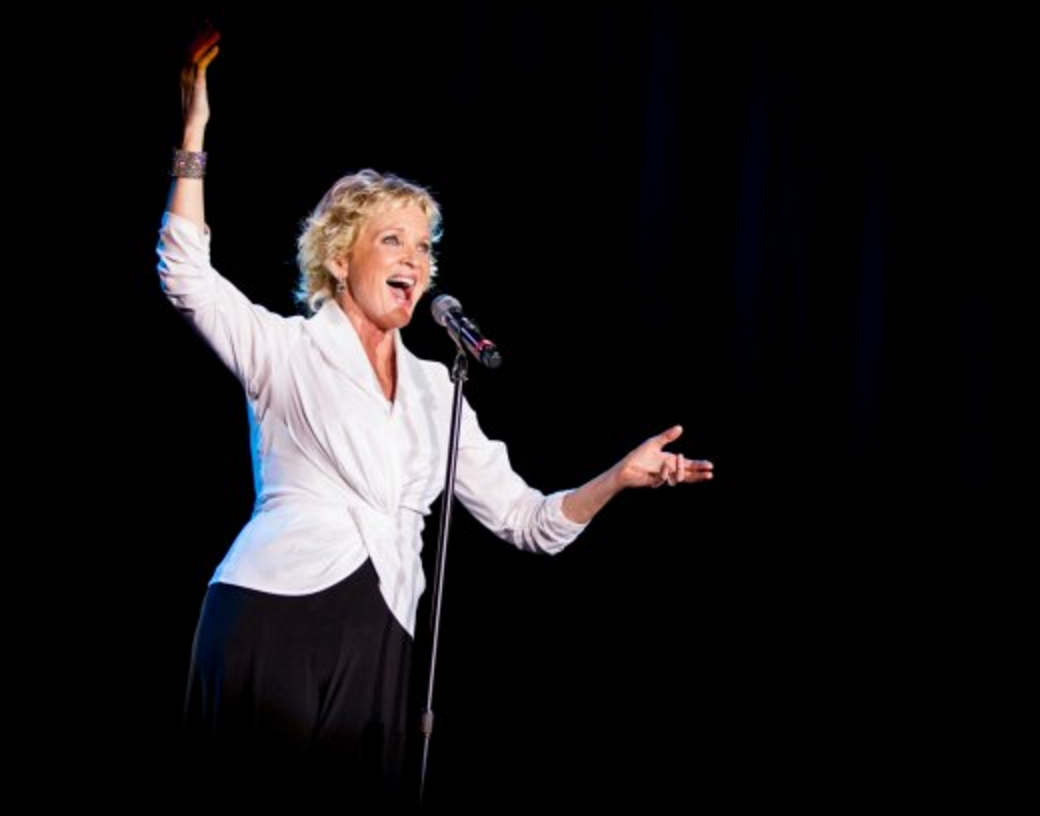 Christine Eberson at the Carlyle 1 Christine Ebersole. | CHRISTINEEBERSOLE.COM