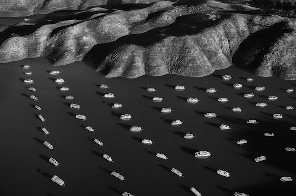 “Heat Signature, 2014.” Houseboats along the drought-affected shoreline of Bidwell, Canyon, CA. Courtesy the artist and Anastasia Photo.