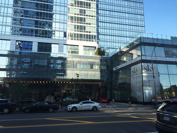 City: Divvy Some Affordable Housing to Homeless 1 Moinian Group has set aside 119 units for community preference at 605 W. 42nd St. — the most at any building in CB4’s area (in all, there are 370 across the district). Photo by Sean Egan.