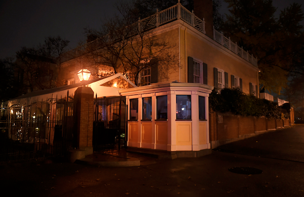 Gracie Goes Orange 1 Gracie Mansion on the night of November 25. | NYC MAYORAL PHOTOGRAPHY OFFICE/ ED REED