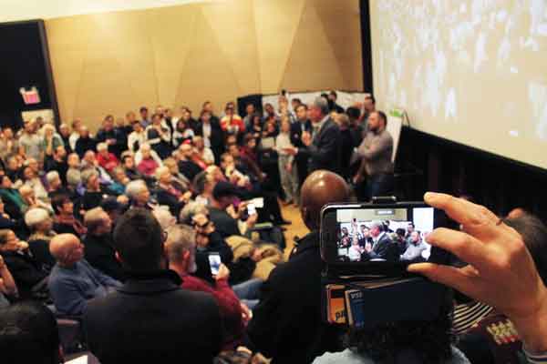 A United Front Against Trump Forming Among Activists 2 Hundreds of people, including Mayor Bill de Blasio and other elected officials, crowded into the LGBT Center on Nov. 20 to discuss how to oppose President-elect Donald Trump. Photo by Zach Williams.