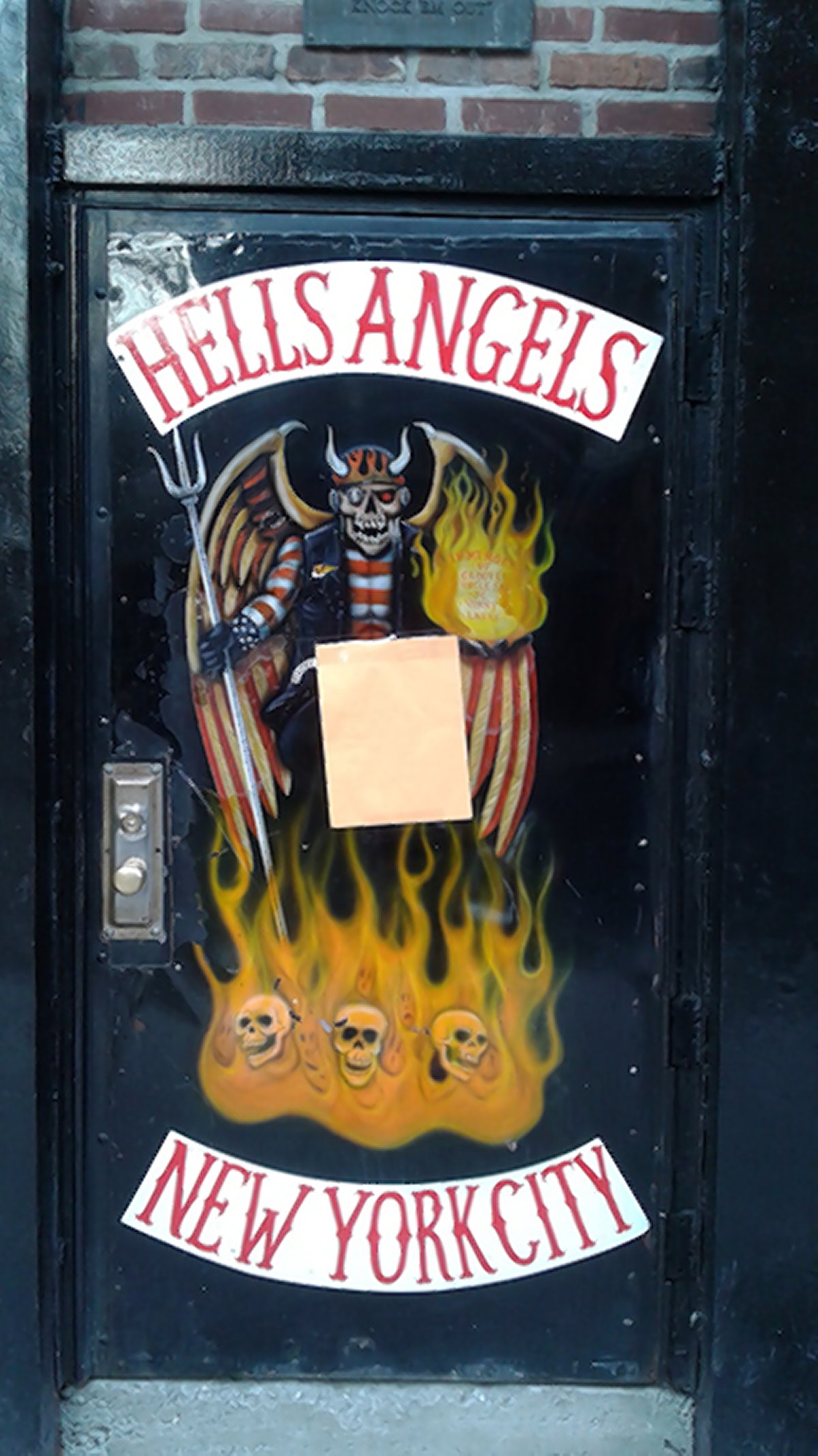 hells-angels-2016-12-15-v02vilprint_webweb