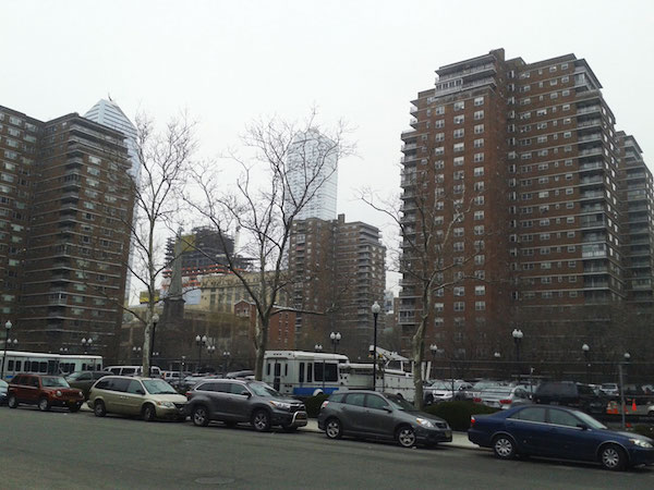 Penn South Eyes Affordability for Years to Come 2 In foreground (on W. 26th St., btw. Eighth & Ninth Aves.), buildings that are part of the Penn South affordable co-op complex, which is a stone’s throw from the market-rate development at Hudson Yards seen in the background. Photo by Scott Stiffler.