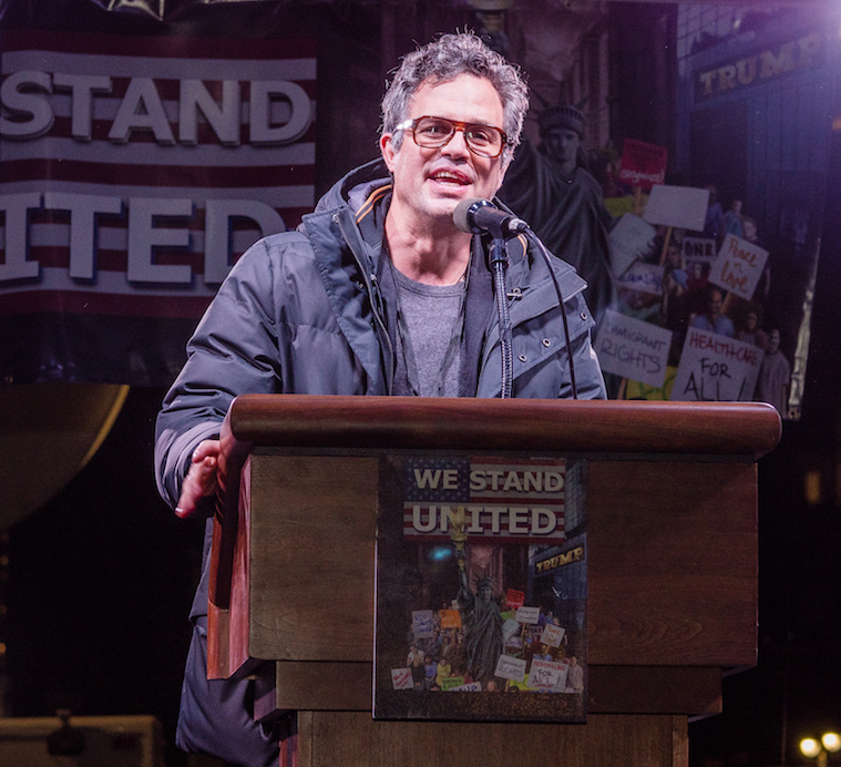 Moore, de Blasio and celebs call for ‘100 days of resistance’ 10 Politically active actor Mark Ruffalo joined the call for resistance.