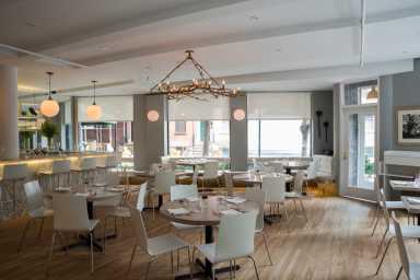 99-bank-street-restaurant-2017-03-30-v,VIL,PRINT_WEB,WEB