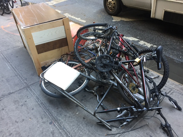 Midtown South Community Council Takes Aim at Sidewalk Clutter 1 The Midtown South Community Council has been removing derelict bikes from the sidewalks. | COURTESY: JOHN A. MUDD