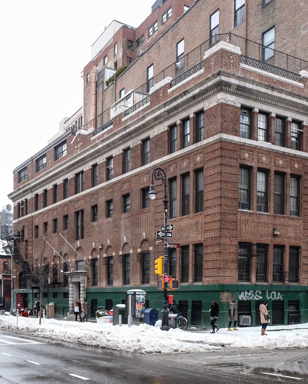 Gimme shelter? Board 2 could get homeless sites 1 For decades, 350 Lafayette was a 43-bed homeless women’s shelter run by the nonprofit Center for Urban Community Services. However, the shelter — which was the only one in Community Board 2 — has relocated to the Brooklyn. Developers bought the building in 2015 and plan to convert it into retail use. According to neighborhood activist Zella Jones, it was once a horse veterinary hospital. Photos by Tequila Minsky