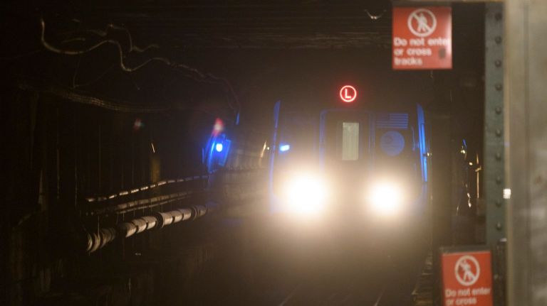 L train shutdown: MTA picks contractor doing ‘dreadful’ work, board member says 2 The contractor for the L train shutdown project in the Canarsie Tunnel has done