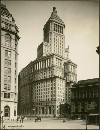 New York Public Library Like many older bulidings Downtown, 26 Broadway — built in the early 1920s — has aging lead pipes for its plumbing. Two public schools located in the former Standard Oil Building have tested positive for elevated levels of lead in the water.