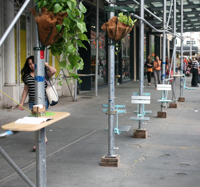 Transportation Alternatives / Michael Lydon Manhattan “urban innovation” studio City Soft Walks has developed an array of detachable seats, counters, planters, and lights designed to latch onto sidewalk scaffolding to turn a blight into an amenity.