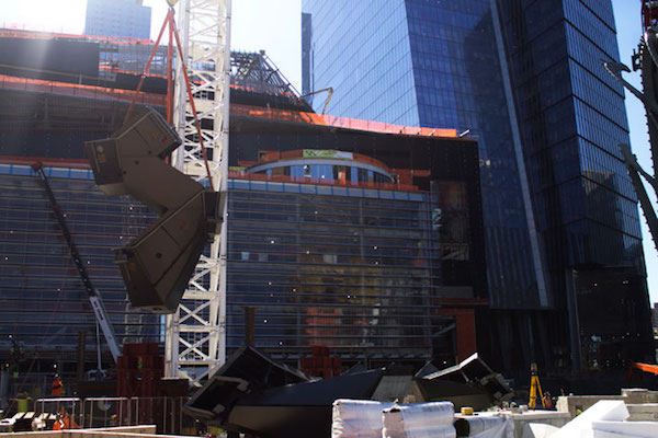 The construction of Vessel at Hudson Yards has begun with the rising of its first of 10 pieces. Photo by Bianca Silva.