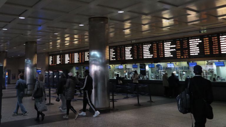 Penn Station–cropped /lii