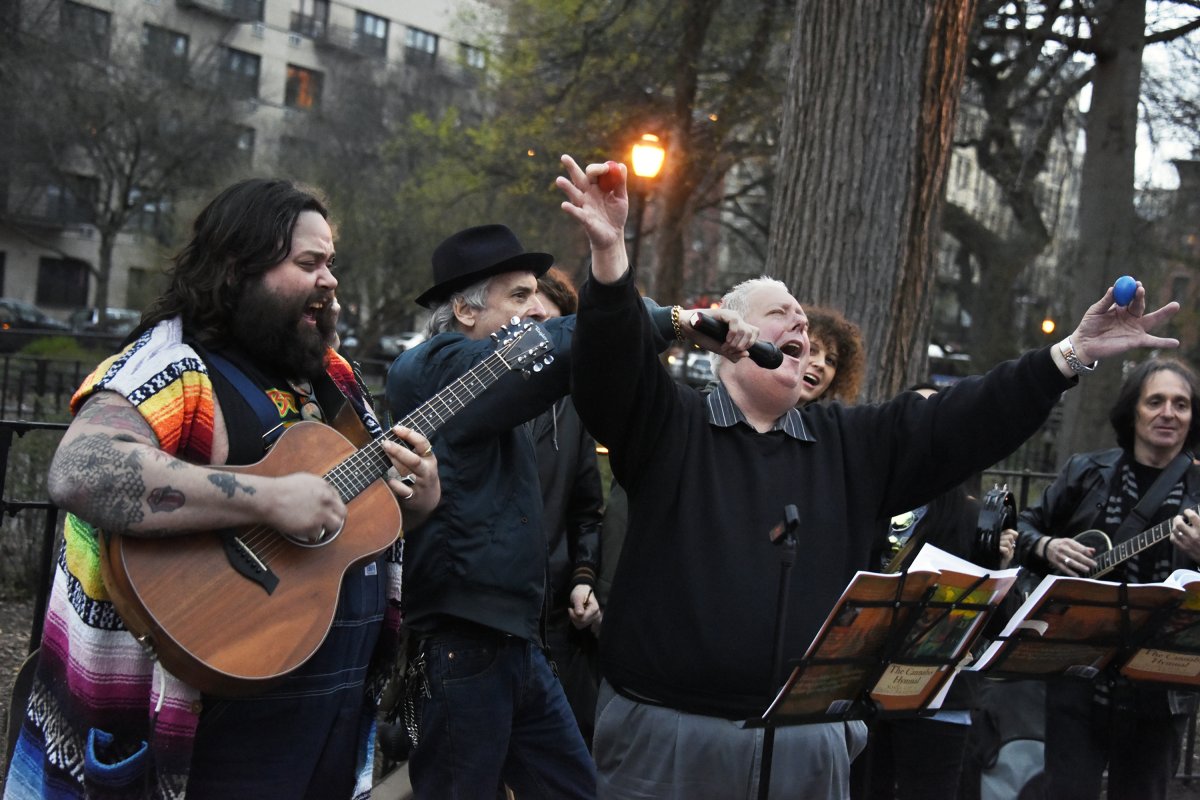 ‘Streets were his stage’; Friends, fans fittingly honor Peel with park jam 5 peel-park-memorial-2017-04-20-v01,VIL,PRINT_WEB,WEB