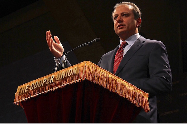 Preet Bharara, the former US attorney for the Southern District of New York, addresses a large crowd at Cooper Union on April 6. | RAINER TURIM
