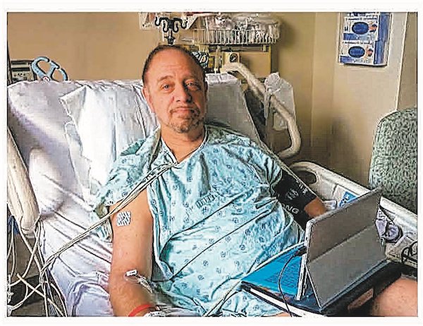 Arthur Schwartz recovering at Beth Israel Hospital this past January after undergoing cardiac surgery. Photo by Maggie Berkvist.