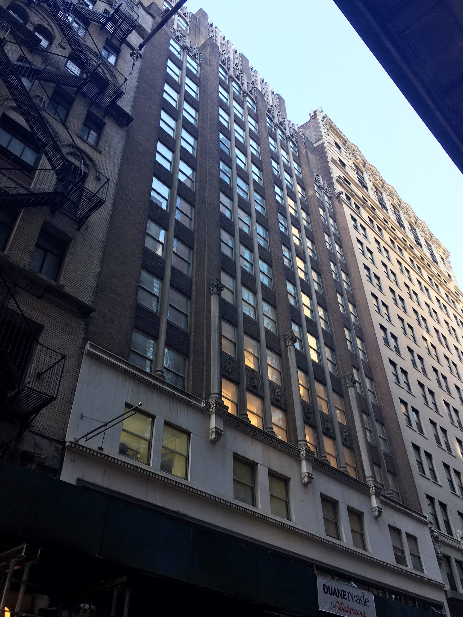 CB1 approves rooftop liquor license for hotel/yoga studio, but with limits on use of outdoor space 1
