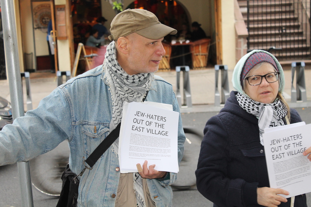 2017-04-30 17.05.17 copy