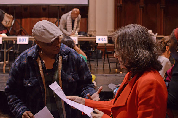 Rosenthal chats one on one with an attendee at the April 25 town hall. | JACKSON CHEN