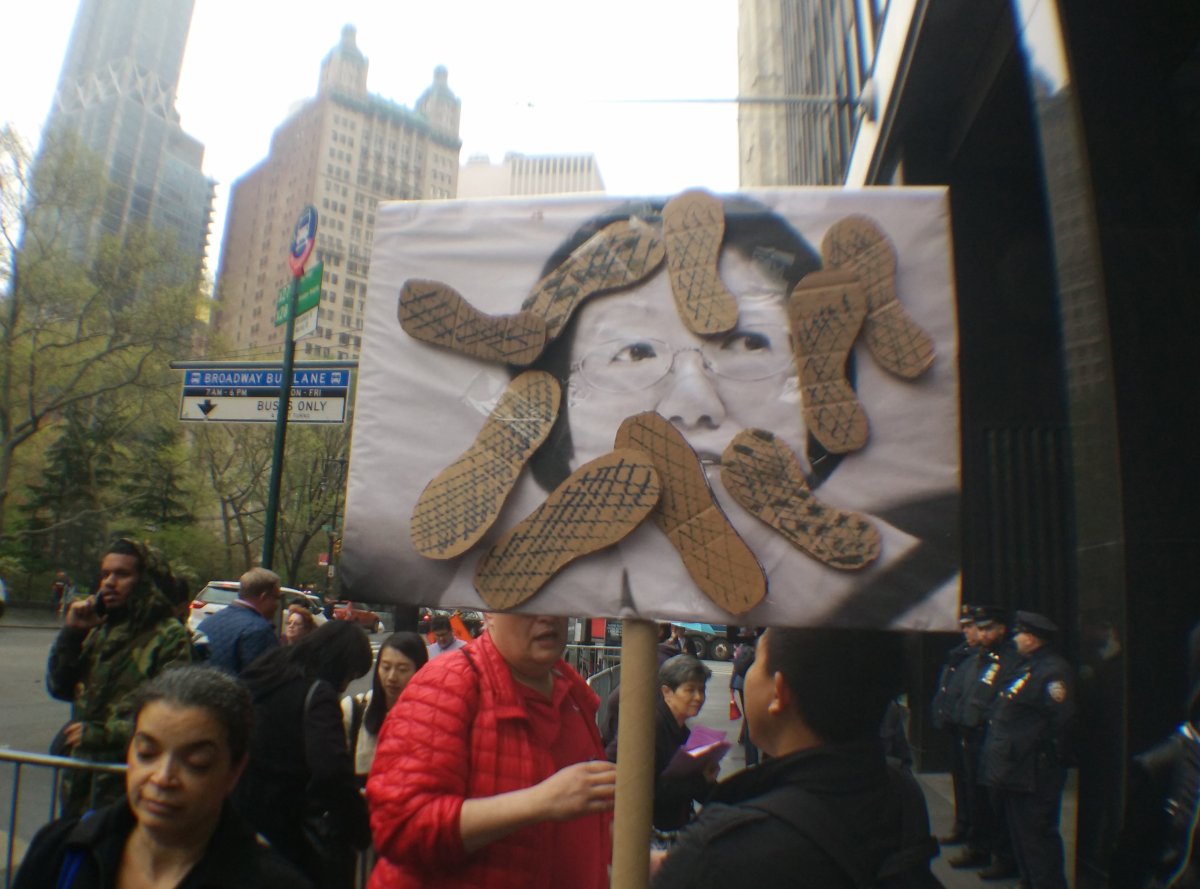 chin-rezoning-coalition-protst-2017-05-04-v,VIL,PRINT_WEB,WEB