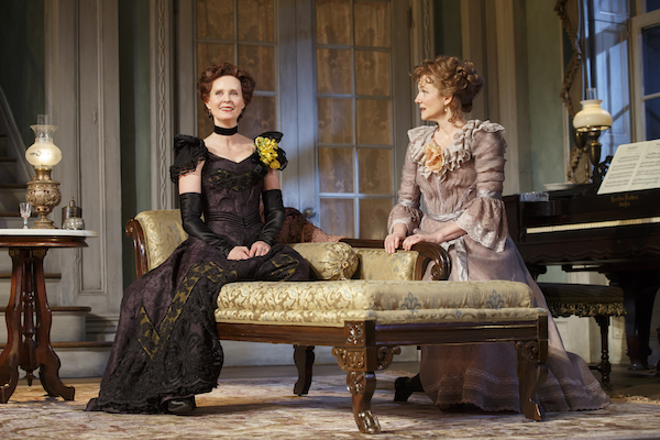 Foxy Ladies 1 Cynthia Nixon, seen here playing the Regina role, and Laura Linney, as Birdie, in the Manhattan Theatre Club production of Lillian Hellman’s “The Little Foxes,” directed by Daniel Sullivan. | JOAN MARCUS
