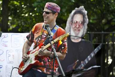 grateful-dead-2017-06-08-v03,VIL,PRINT_WEB,WEB