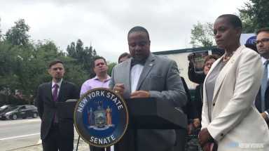 Legislators want to decriminalize fare beating