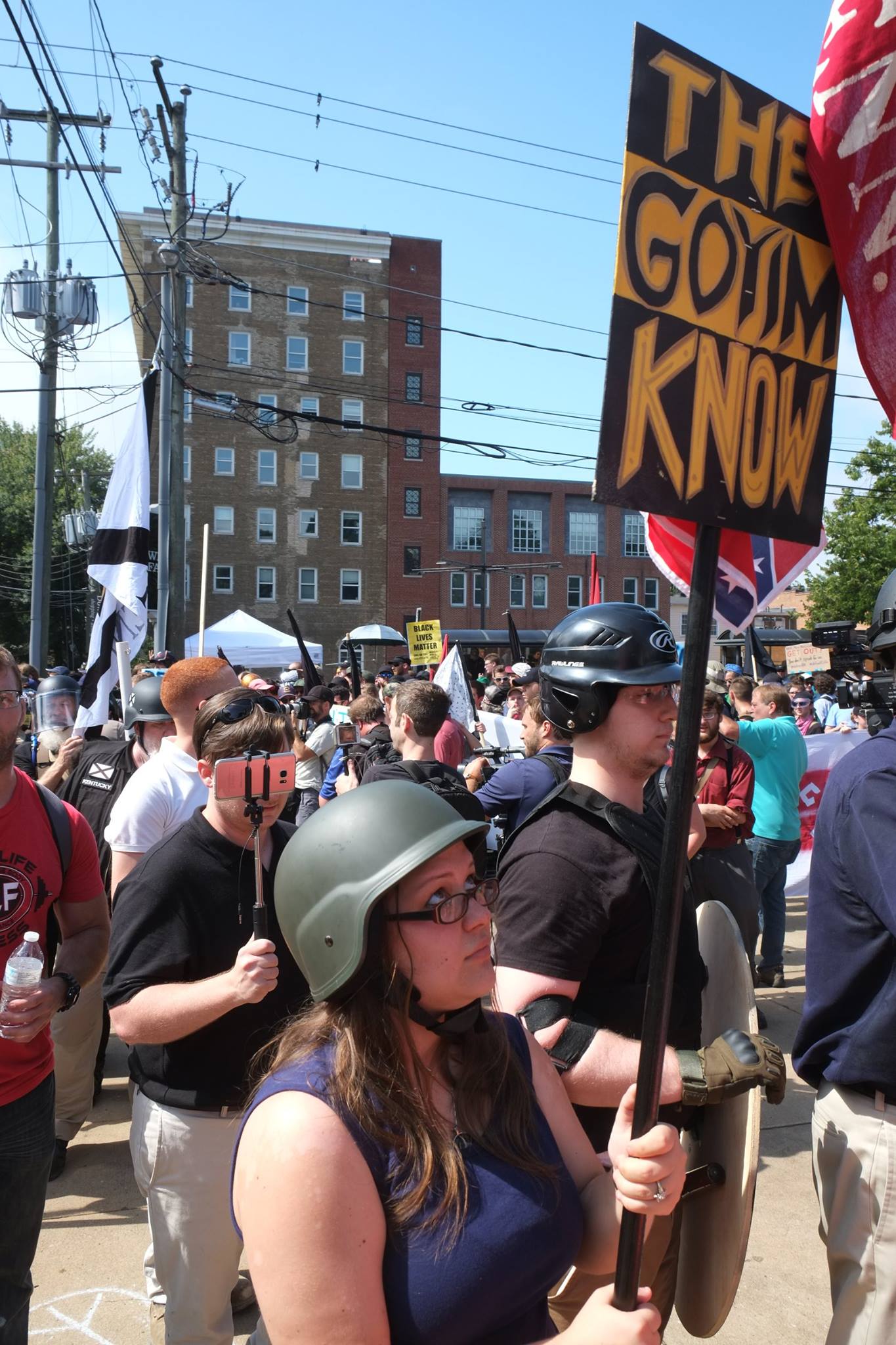 Cops let C'ville alt-right rally rage out of control: Photog 17
