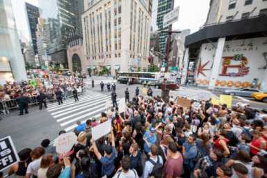 alonzo-barricades-by-CHRISTIAN-MILES-e1502986477532