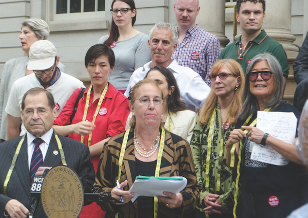 Facing Dissent, City Slows Down Garment District Rezoning 1