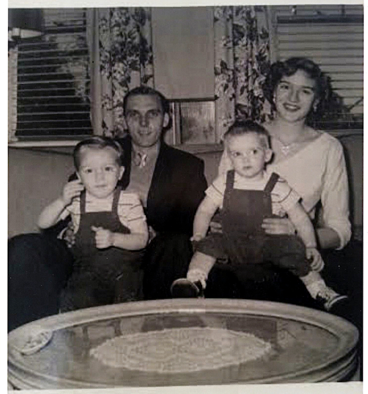 Ed Enderlin, 62, ‘Mayor of Perry Street’; Vietnam vet was local fixture 4