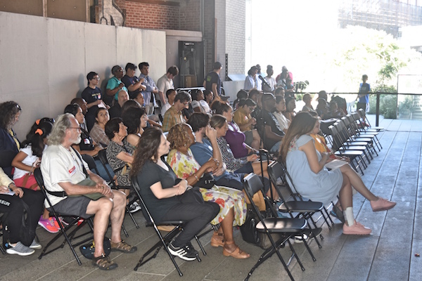 On a Hot High Line Afternoon, Participatory Budgeting Gathers Steam 9