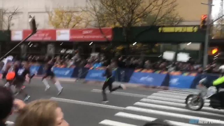 Watch the wheelchair racers and elite runners at the 2017 NYC Marathon
