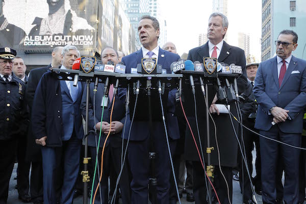 Terror Suspect Arrested; Three Sustain Minor Injuries from Port Authority Explosion 2