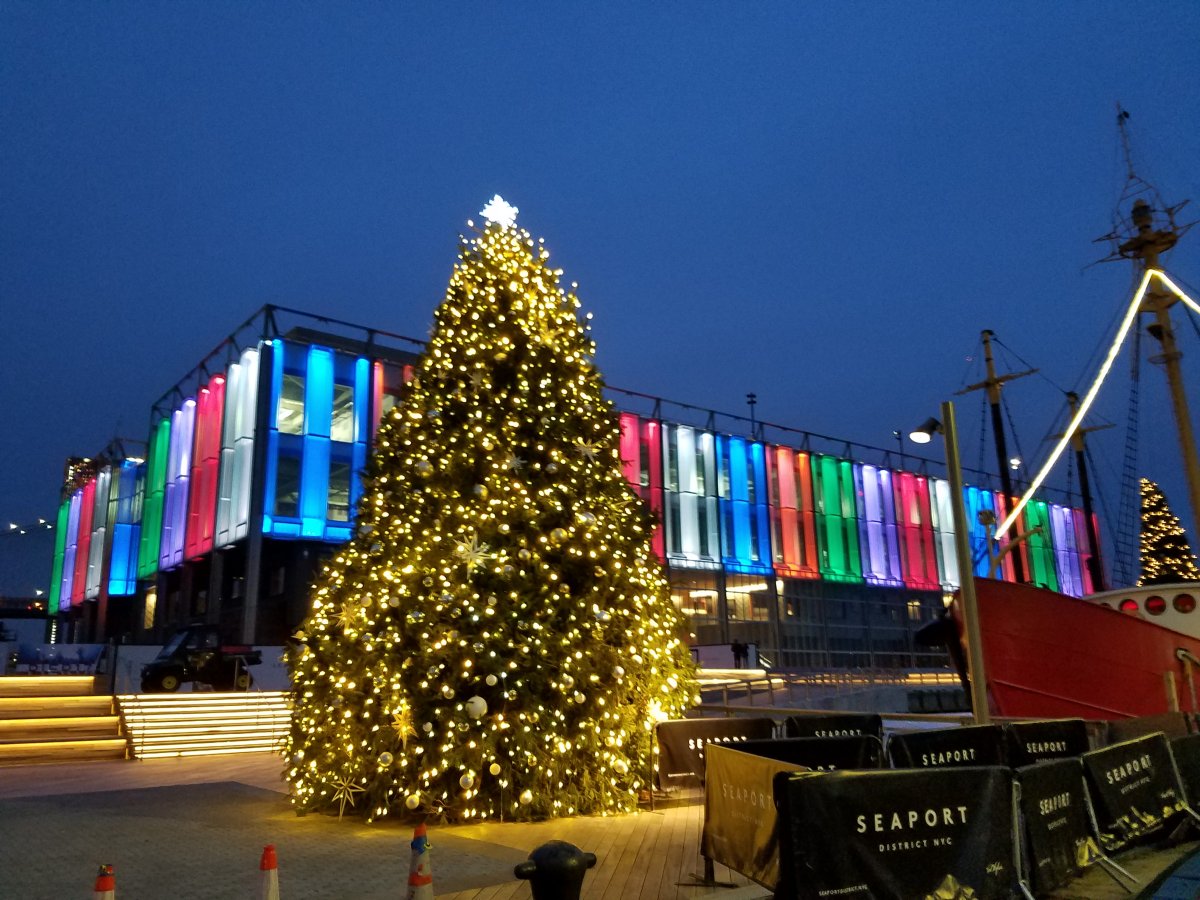 seaport-report-december-2017-12-14-pic1DEPRINT_WEBWEB