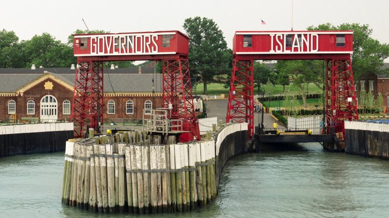 Governors Island maritime school needs a functional pool, politicians say 2 The Urban Assembly New York Harbor School on Governors Island should have a fully-functional pool for students who currently have to commute to Bushwick, politicians say.