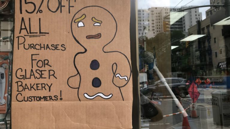 Glaser's Bake Shop attracts lines of sad New Yorkers looking for their last bite 8 New York Pain & Hardware was offering a discount to customers of Glaser's on Thursday.
