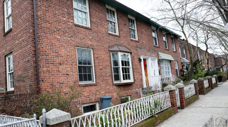 Home prices increased in northwest Queens during the second quarter of 2018, according to a new StreetEasy report. 