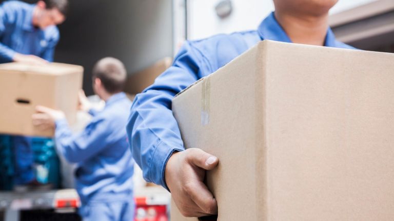 Unlicensed moving companies based in NYC busted in New Jersey sting 2 Staten Island-based ½ Price Movers and Go To Moving & Storage, Manhattan-based Imperial Moving & Storage and Brooklyn-based Princeton Movers and TB Moving were among the companies busted.