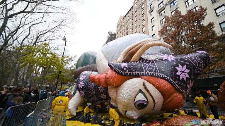 Macy’s Thanksgiving Day Parade rings in the season