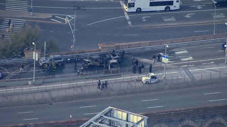 FDNY: 1 dead in fiery crash on Brooklyn Bridge