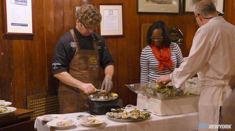 Not sure what to serve on Thanksgiving? Try oysters!