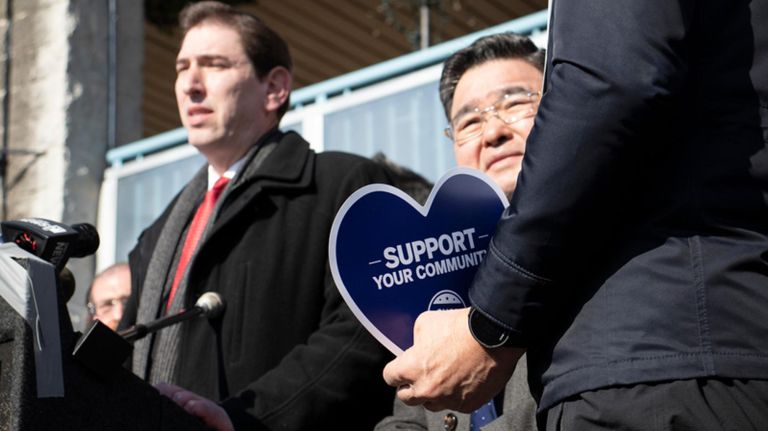 Hate crime charges sought in deadly Sheepshead Bay hammer attack 3 Councilman Chaim Deutsch speaks at the unity rally.
