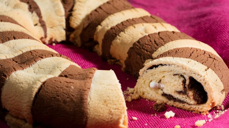 La Newyorkina's black-and-white rosca de reyes is available until Jan. 8